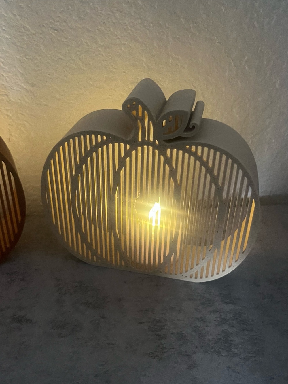 Decorative Pumpkin Tealight Lanterns - Brown and Cream - Picture 8 of 8